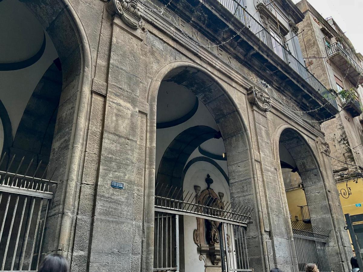 'A Room De' Scugnizzi Naples Exterior photo