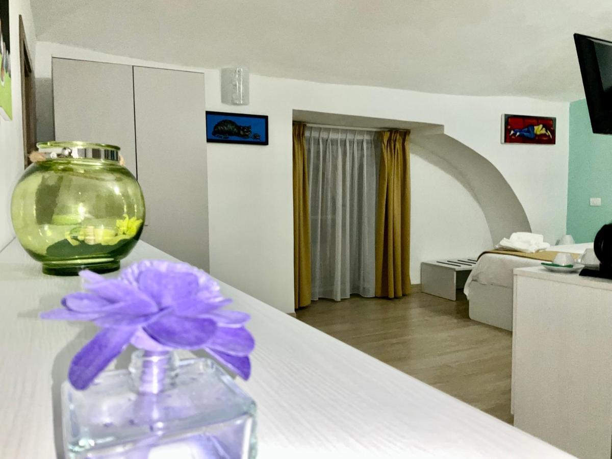 'A Room De' Scugnizzi Naples Exterior photo