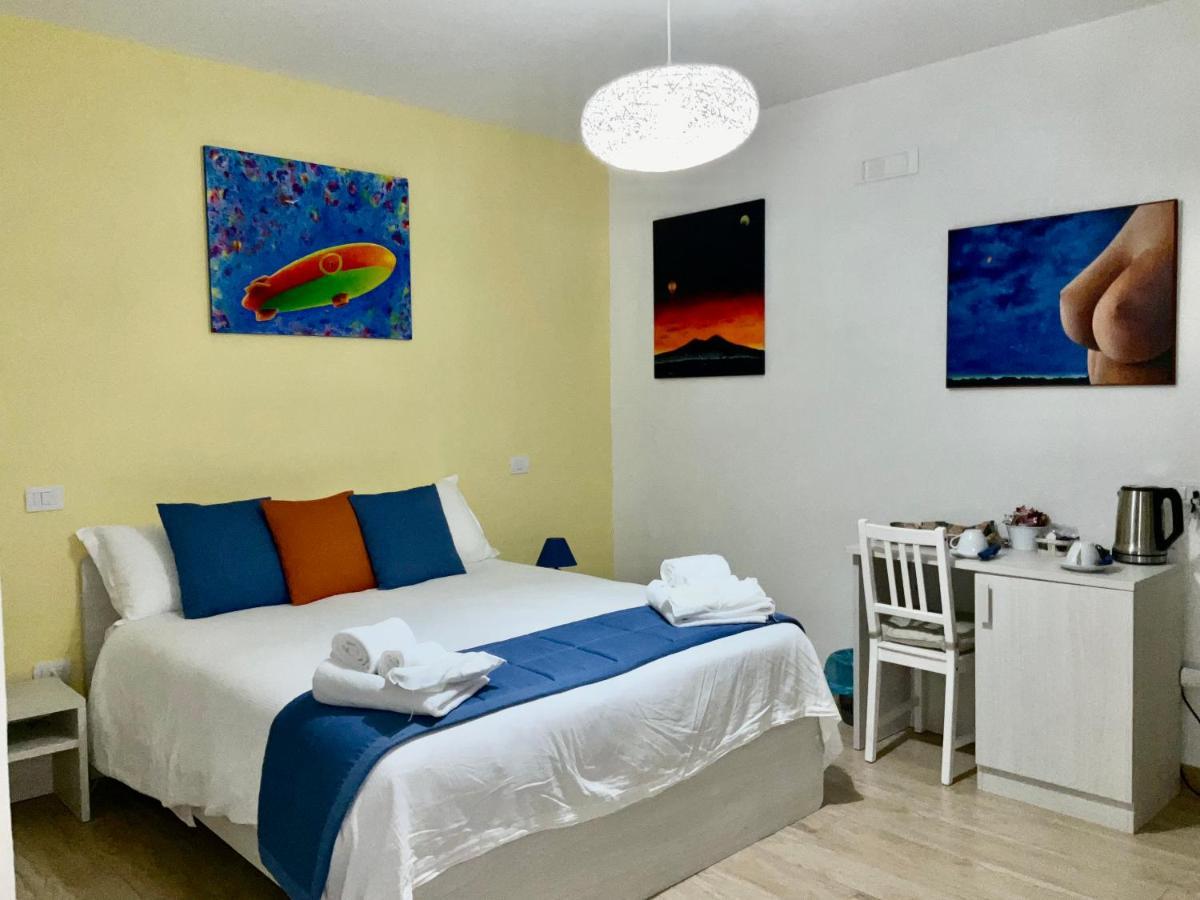 'A Room De' Scugnizzi Naples Exterior photo